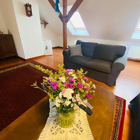 Apartment With A Jacuzzi Close To Tehvandi โอเดปา ภายนอก รูปภาพ