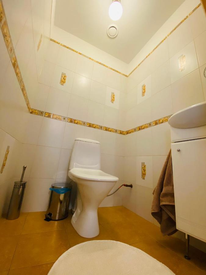 Apartment With A Jacuzzi Close To Tehvandi โอเดปา ภายนอก รูปภาพ